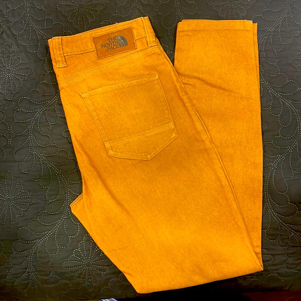 North Face pants size 6/inseam 28